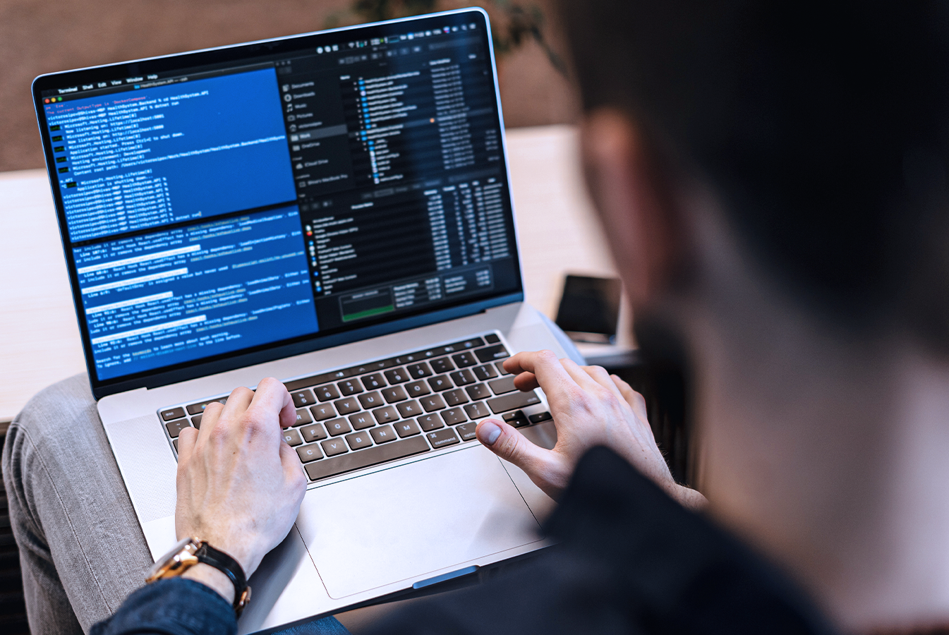 <span id="hs_cos_wrapper_name" class="hs_cos_wrapper hs_cos_wrapper_meta_field hs_cos_wrapper_type_text" style="" data-hs-cos-general-type="meta_field" data-hs-cos-type="text" >Code Hub: Como a VAAS empodera a sua Gestão de Risco com Regras Sob Medida</span>